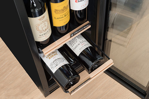 Built-in wine cellar fridge for 21 bottles, single temperature