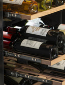 Kolumna N wbudowana lodówka na wino 52 butelki. Podwójna temperatura