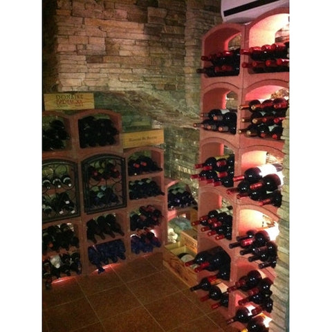 Weinregale der Treppe 185 Flaschen
