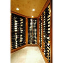 Metalowy uchwyt na butelki ShoWall od 72 do 216 butelek.