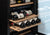 Schwarzer Einbau- Weinkeller für 53 Flaschen Duale Temperatur – Push-Pull-Öffnung